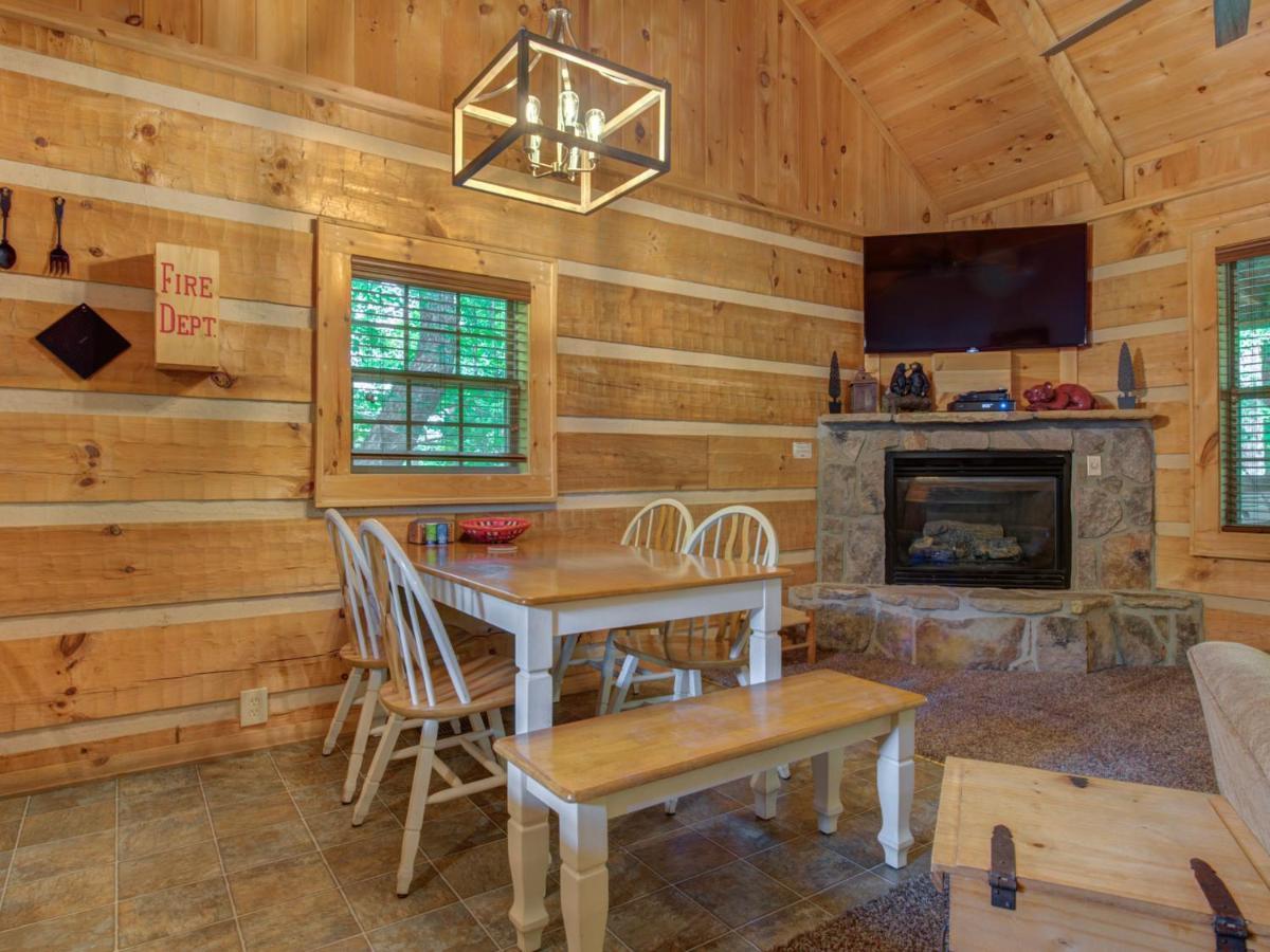 Lifes Escape Villa Gatlinburg Exterior photo
